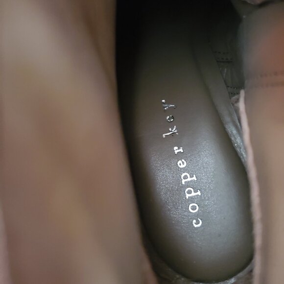 Copper Key Tan Suede Zip Up Boot, Size 6 - Picture 4 of 7